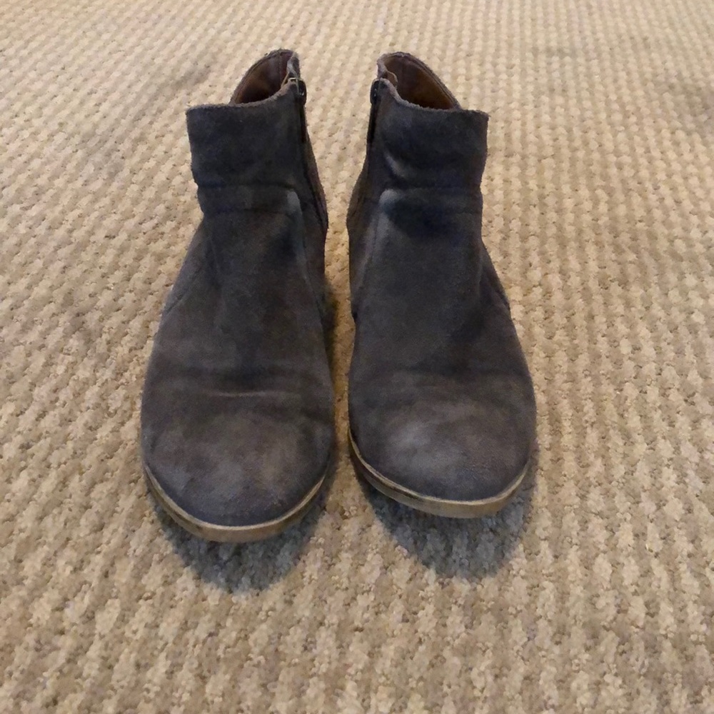 Brown suedes boots